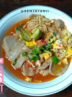 Foto resep Seblak Kerupuk, Bakso, Mie Pedas Jeletot