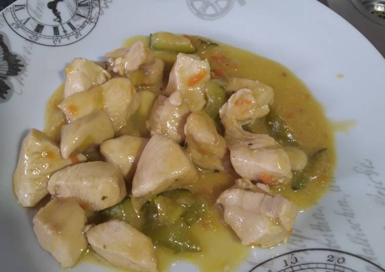 Pollo con almendras estilo chino