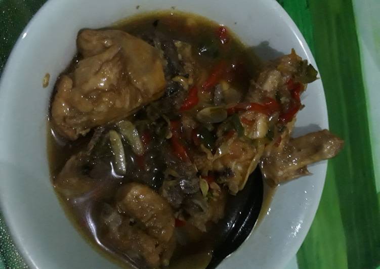 Bagaimana Membuat Ayam kecap pemula, Bisa Manjain Lidah