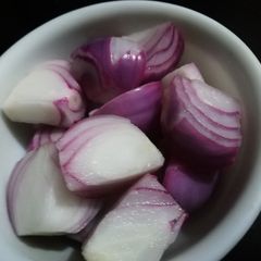 A picture of Vinegar onion.