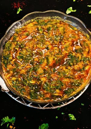 સરસો દા સાગ (Sarso Da Sag Recipe In Gujarati) રેસીપી મુખ્ય ફોટો