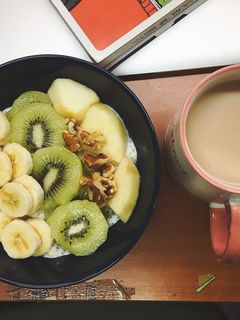 A picture of Overnight Oats Yogurt Bowl.