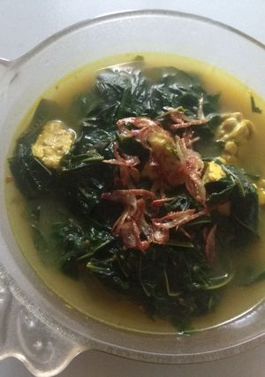 Foto resep Daun singkong tempe bumbu kuning