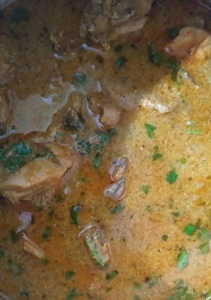 நாட்டு கோழி குழம்பு(nattu koli kulambu recipe in tamil) செய்முறை முக்கிய புகைப்படம்
