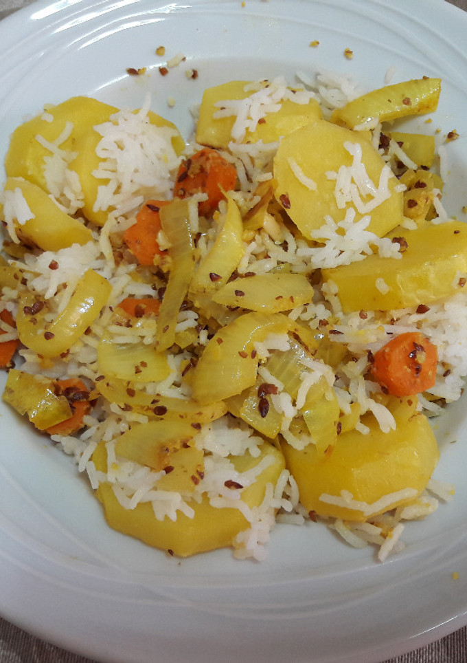 Una foto de 🇬🇷"Picadillo de patatas griego" vegano