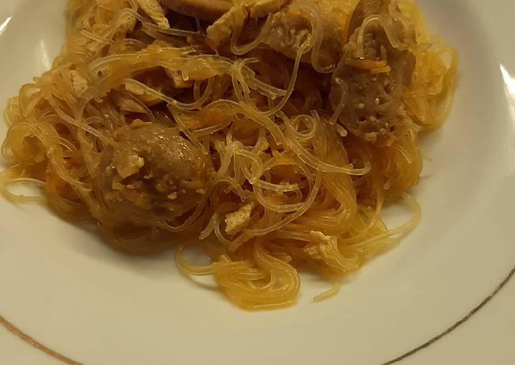 Bihun BTW (Bakso Tahu Wortel)