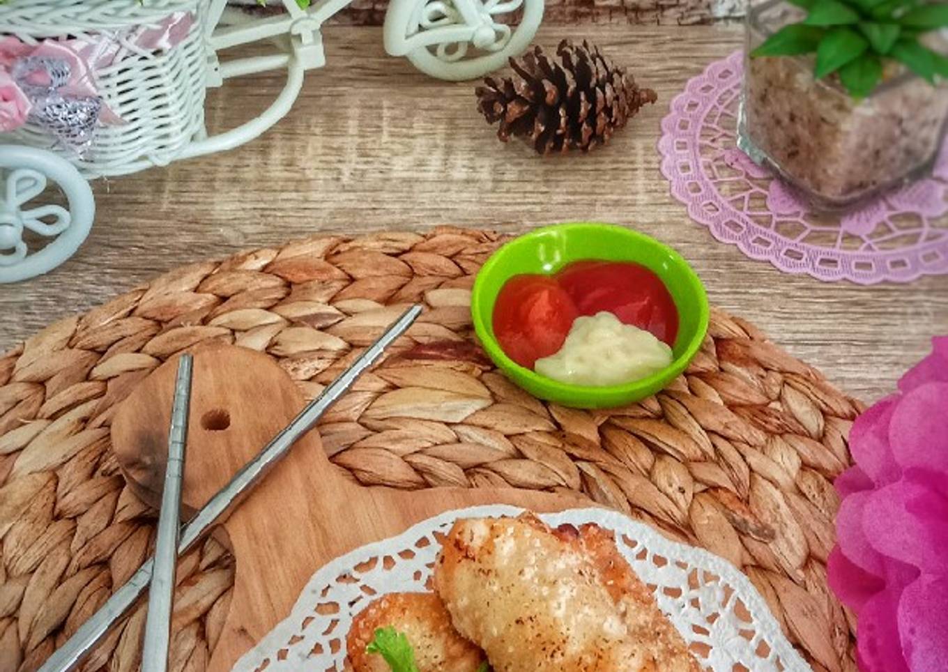 Lumpia Mini Pizza Isi Jamur Enoki