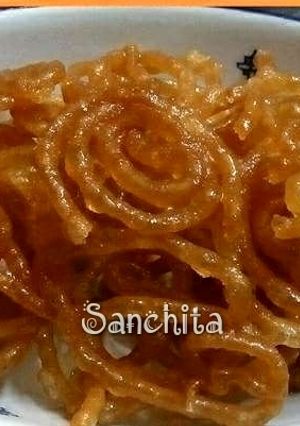A picture of Homemade Jalebi.