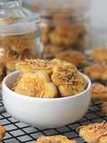 Garlic Cheese Cookies