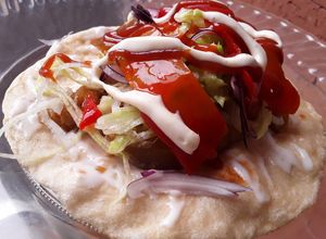 Una foto de Fajitas🌯 de berenjenas🍆 doradas con mayonesa de ajo🌰🌮