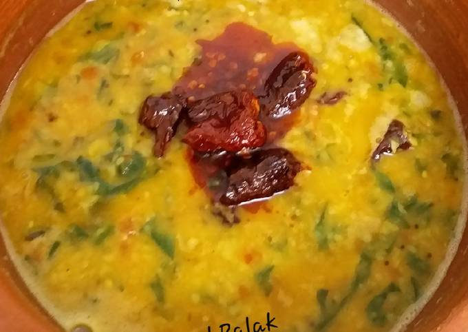 Dal Palak (Spinach Dal)