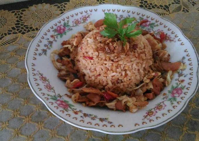 Nasi Goreng Gila Komplit