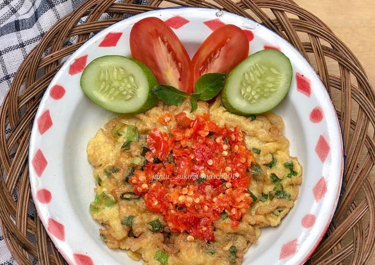 Resep Telur Geprek Meleleh yang Enak