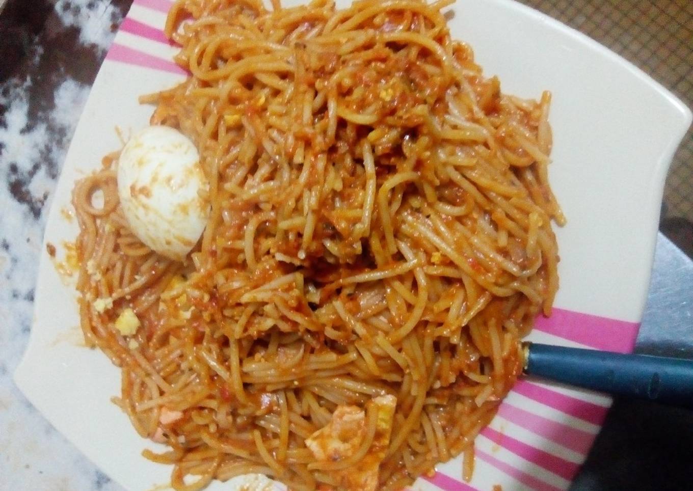 Reddish spaghetti