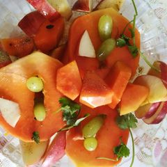 A picture of Papaya fruit salad.