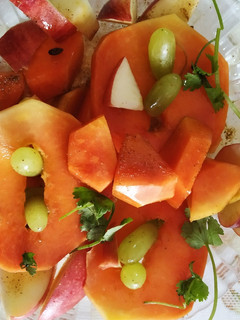 A picture of Papaya fruit salad.