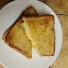 A picture of Air fried grilled cheese.