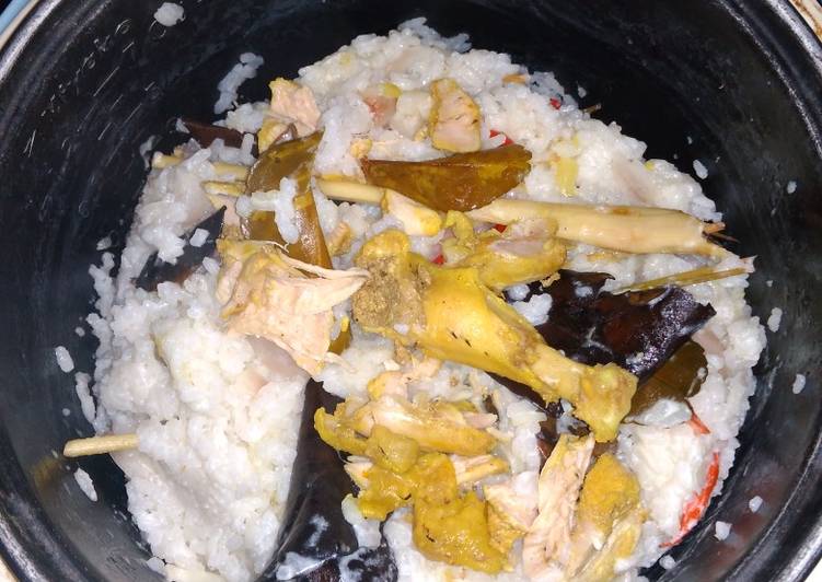 Cara Gampang meracik Nasi Liwet Ayam Kampung (Rice Cooker) Anti Gagal