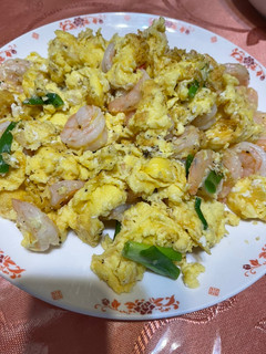 蝦仁炒嫩蛋 的食譜成品照片