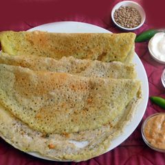A picture of Dosai with Horse gram.
