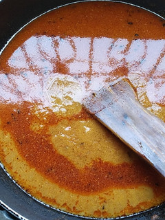 बेसन गट्टे की राजस्थानी सब्जी (Besan gatte ki Rajasthani sabzi recipe in hindi) रेसिपी मुख्य फोटो