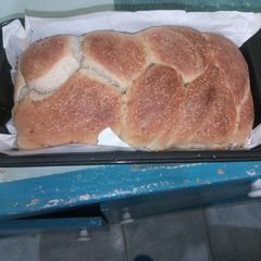 A picture of Braided Home Bread.