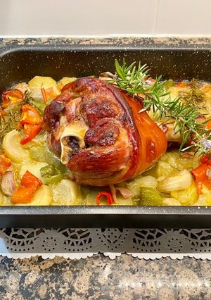 Una foto de Codillo asado