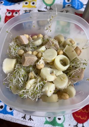 Una foto de Ensalada de caracol con palmito