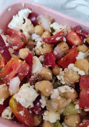 A picture of Summer Chickpea Salad.
