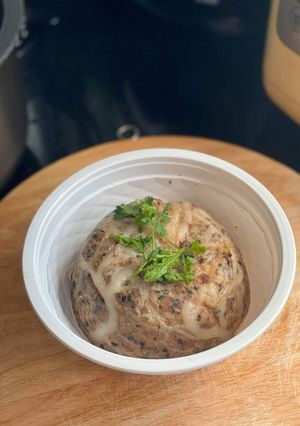 Hình của món Chả bò đùm.