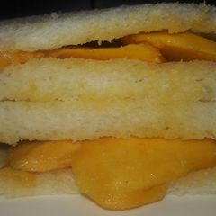 A picture of Mango Malai sandwich.