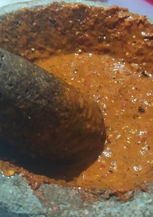 Una foto de Salsa de chicatanas molcajeteada