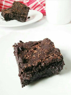 Foto resep Dark Choco Fudgy Brownies