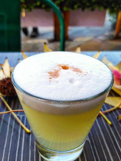 Una foto de Pisco sour