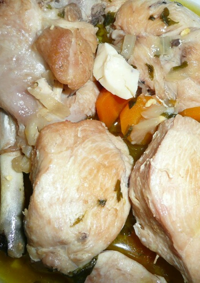 Una foto de Pollo en pepitoria