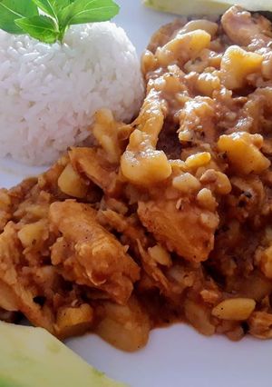 Una foto de Carapulcra con Pollo a lo Carmelita