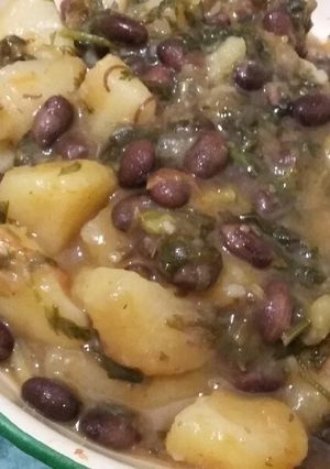 A picture of Fried black beans.