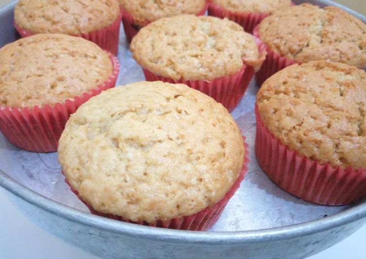 Pineapple Coconut Muffins