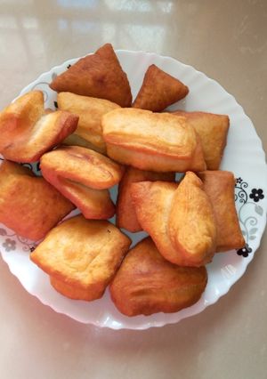 A picture of Fluffy mandazi.