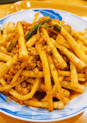豆瓣絞肉炒劍筍 的食譜成品照片
