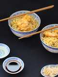 Noodles com camarão