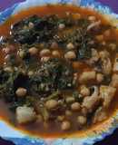 Potaje de garbanzos, espinacas y bacalao con toque picante
