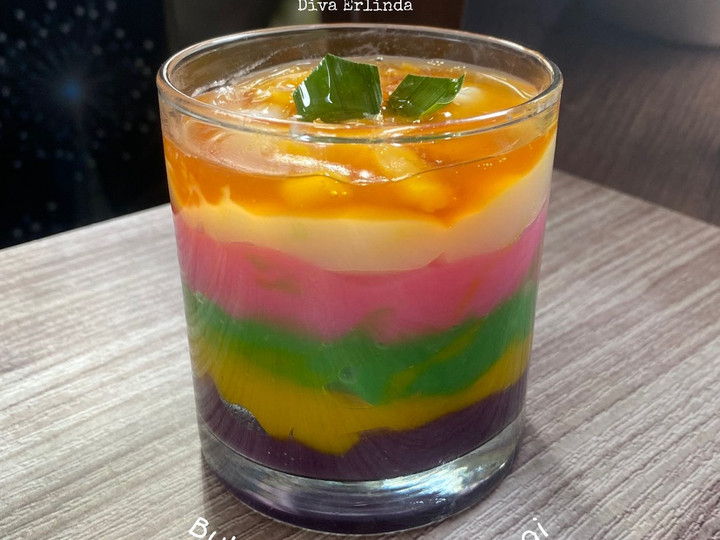 Bagaimana Menyiapkan Bubur Sumsum Pelangi Anti Gagal