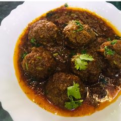 A picture of 3 spices kofte.