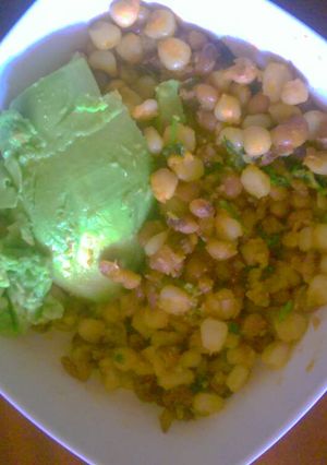 A picture of Githeri with ovacado.