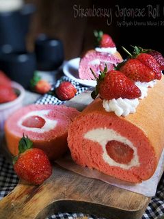 Foto resep Strawberry Japanese Roll Cake 4 Telur