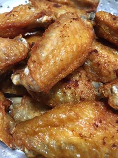 รูปของ ปีกไก่ทอดน้ำปลา