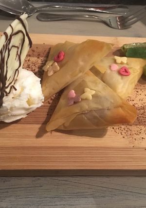 A picture of Chocolate, Turkish delight and pistachio phyllo parcels.
