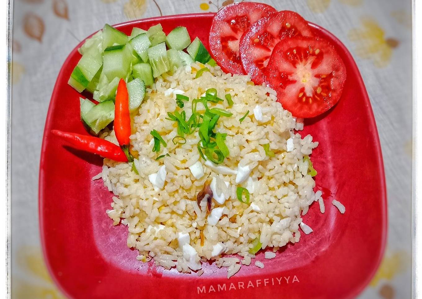 Nasi goreng telur asin