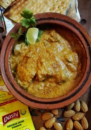 A picture of Chicken Badami Handi.